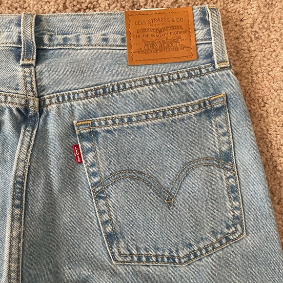 Levi’s Wedgie Straight Jeans - Picture 4 of 5